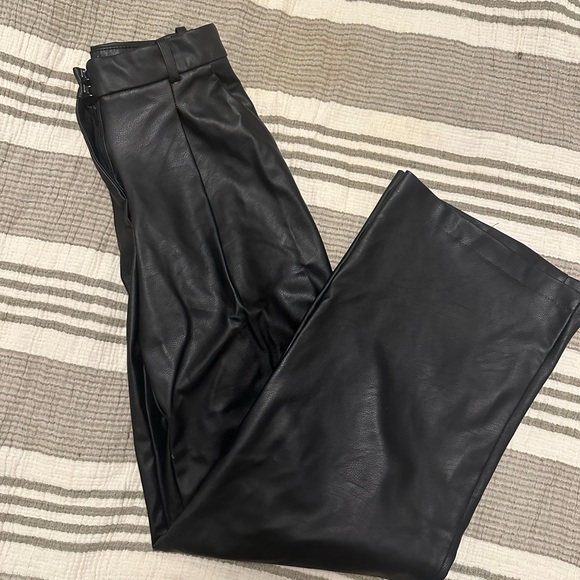 H&M Leather Wide leg pants - Picture 3 of 6